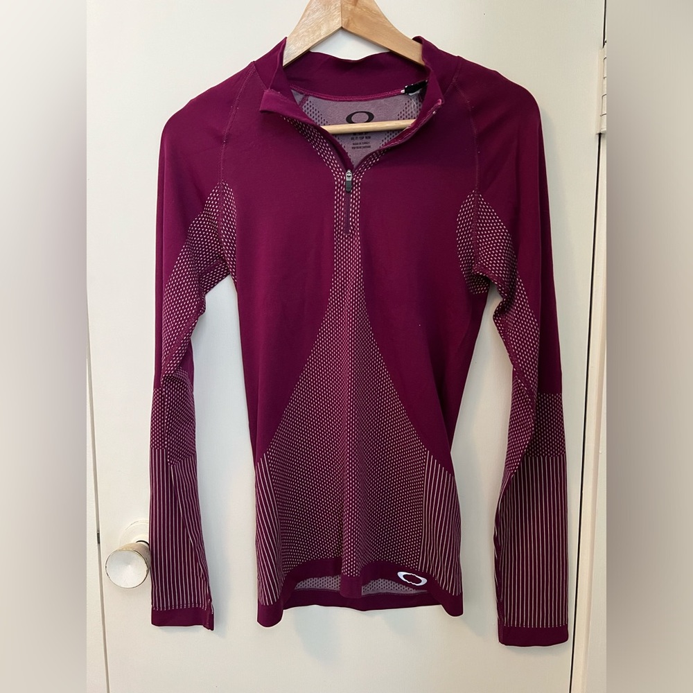 Oakley athletic 1/4 zip.